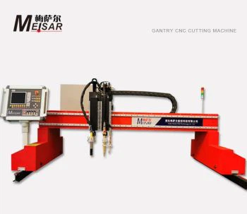 Machine de découpe de métal CNC